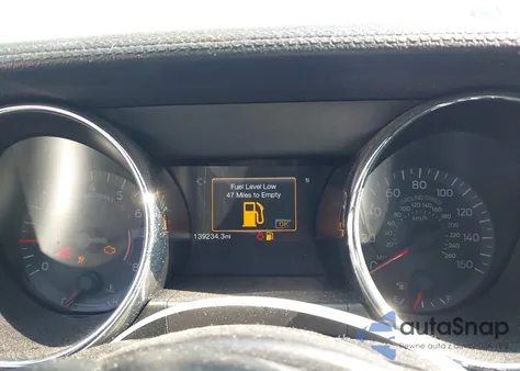 2017 Ford Mustang Gt Premium z USA, uszkodzony, nr VIN 1FA6P8CF9H5342443